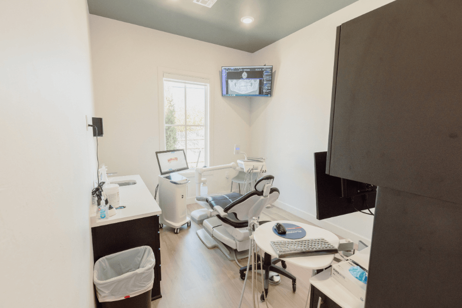 Patient Room | Wayman Family and Cosmetic Dentistry